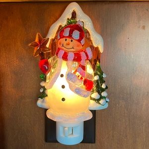 Magical Winter Christmas Snowman with Glitter Nightlight